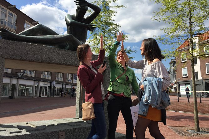 Exciting Murder Mystery - Interactive City Walk in Arnhem - Group Collaboration and Teamwork