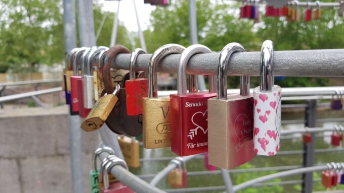 Exciting Riddle Tour Through Mannheim: the Order of the Freed - Solve Puzzles & Escape