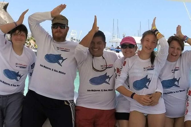 Exciting Swim With Whale Sharks Private VIP Tour - Inclusions
