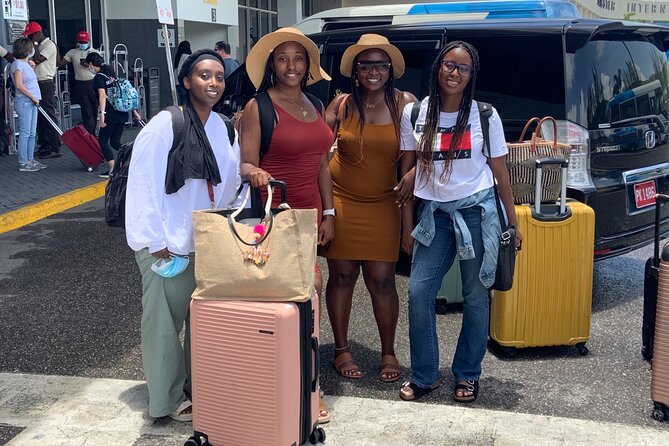 EXCLUSIVE AIRPORT / CRUISE PORT TRANSFER 1-4 Pax - Meeting and Pickup