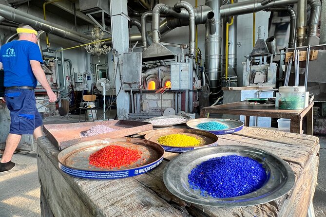 Exclusive Boat Tour Murano Burano Torcello With Real Local Guide - Guide and Customer Experiences