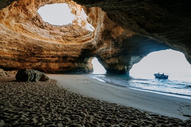 Exclusive Boat Tour to the Benagil Caves - Experience Highlights