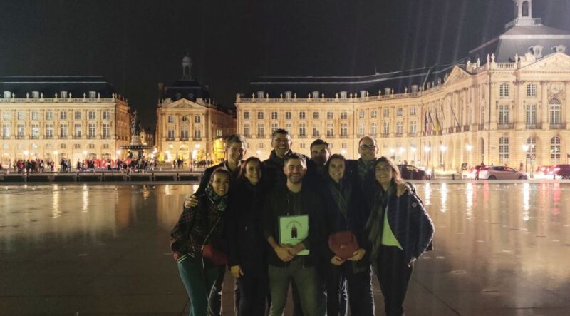 Exclusive! Bordeaux: Nighttime Highlights Walking Tour - Knowledgeable Guidance for a Memorable Tour