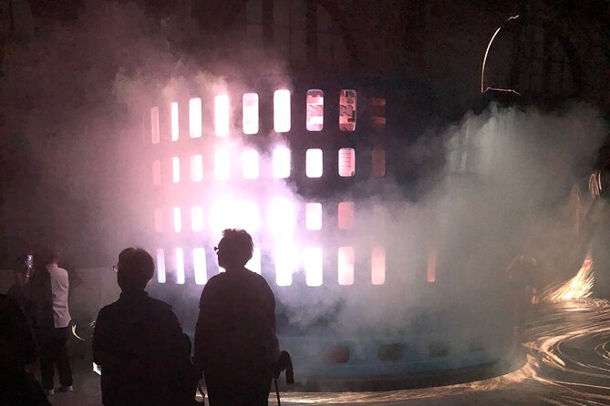Exclusive Canadian Night Experience: VIP Tour, Fireworks & Dinner - Advance Notifications