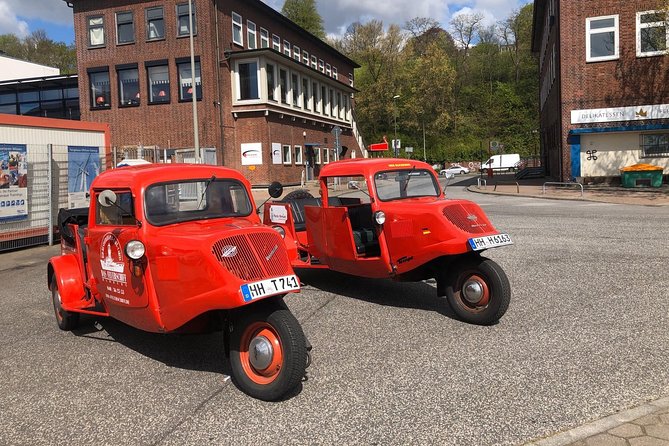 Exclusive Classic Car Tour Through the Posh Districts on the Alster - Operating Schedule