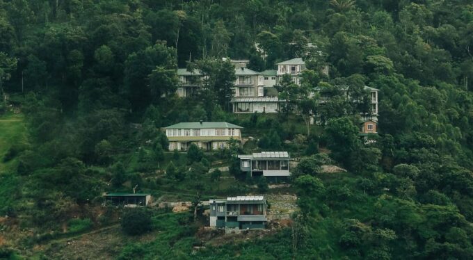 Exclusive, Cochin With Munnar Hill Station Tour (04 Days) - Exploring Cochin and Munnar