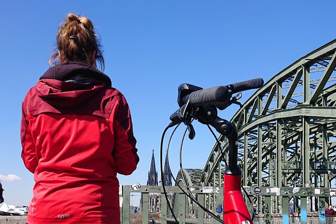 Exclusive E Bike Tour of Cologne With Guide in Small Group - Meeting Location and Time