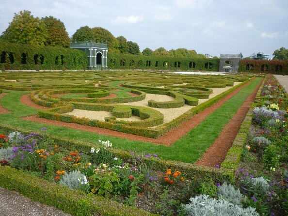 Exclusive Evening at Schönbrunn Palace: After-Hours Audiotour, Dinner, Concert - Good To Know
