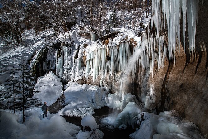 Exclusive Evening Trekking Tour to the Frozen Nanajyo Waterfall - Capturing Memorable Moments