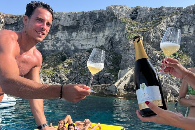 Exclusive Favignana Levanzo Tour With Tasting - Participation Information