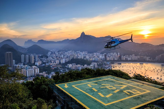 Exclusive Helicopter Flight (2 Passengers)- Sugar Loaf and Christ the Redeemer - Inclusions of the Tour