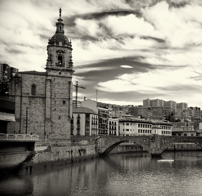 Exclusive Highlights & Hidden Gems of Bilbao - Key Points