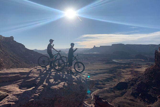 Exclusive Intermediate Advanced Private Guided Mountainbike Tour - Scenic Trail Riding