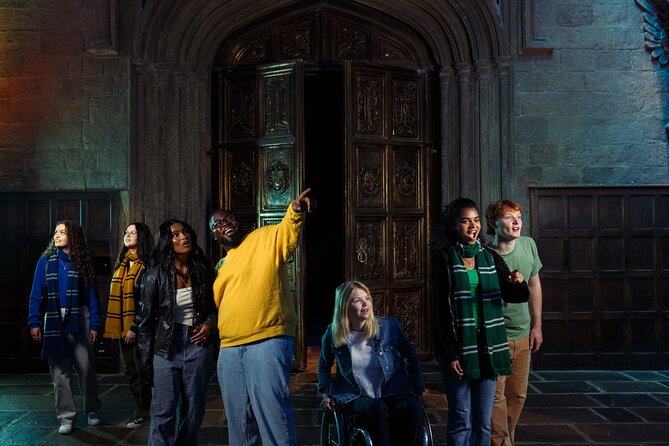 Exclusive Late Entry at Warner Bros. Studio Tour With Champagne - Meeting and Pickup