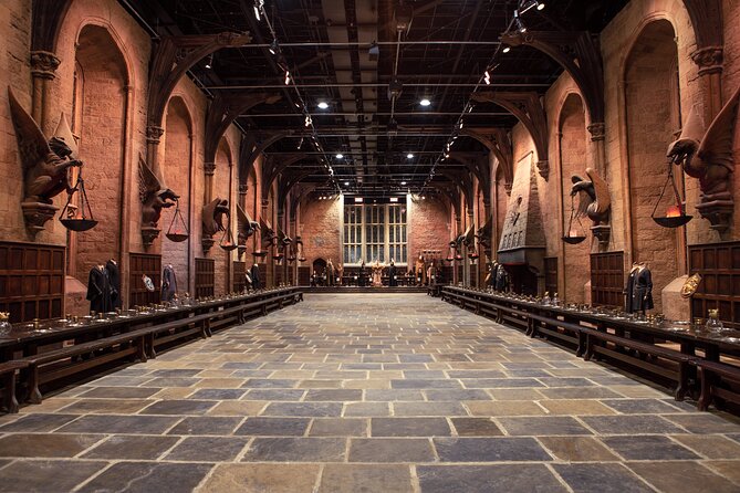 Exclusive Late Entry at Warner Bros. Studio Tour With Champagne - Accessibility and Participation