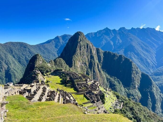 Exclusive Machupicchu Day Tour - Expedition - Languages Offered