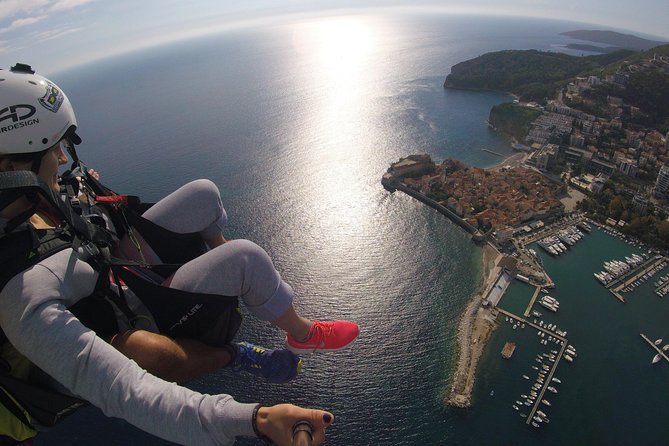 Exclusive Paragliding Montenegro - Safety and Personalization