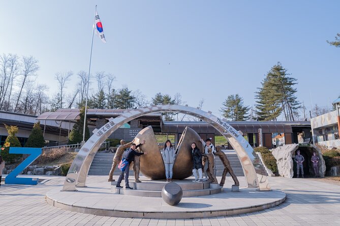 Exclusive Private DMZ Tour & War Memorial Hall or Suspension Bridge(No Shopping) - Good To Know