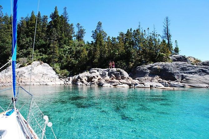 Exclusive Sailboat Trip Through the Lakes of Bariloche - Tranquil Sailing Experience in Bariloche