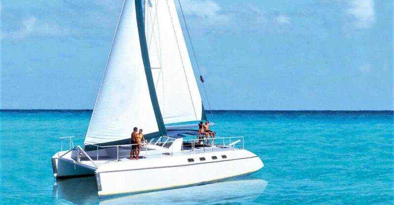 Exclusive Sailing to Isla Mujeres. Top Tour ! - Activities and Highlights