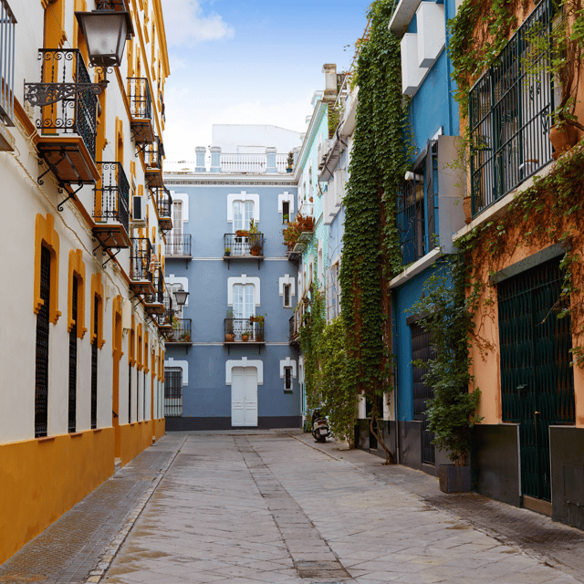 Exclusive Seville: Hidden Gems and Iconic Landmarks Tour - Marvel at the Breathtaking Plaza De España