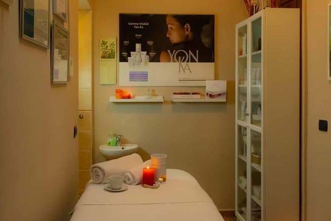 Exclusive Spa - From 2 to 4 People - Spa Amenities and Inclusion