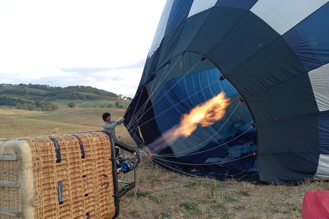 Exclusive Sunrise Balloons Ride in Tuscany - Booking and Confirmation
