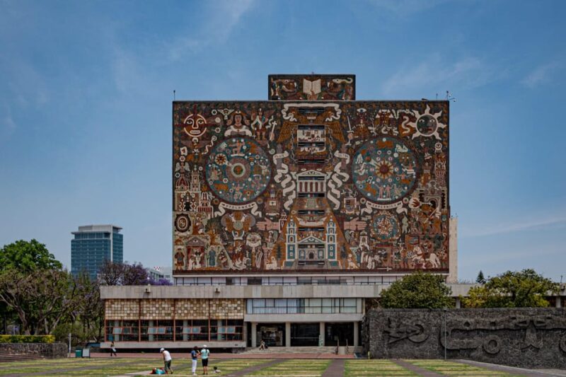 EXCLUSIVE TOUR: Murals & Stadium at Ciudad Universitaria - Itinerary Details