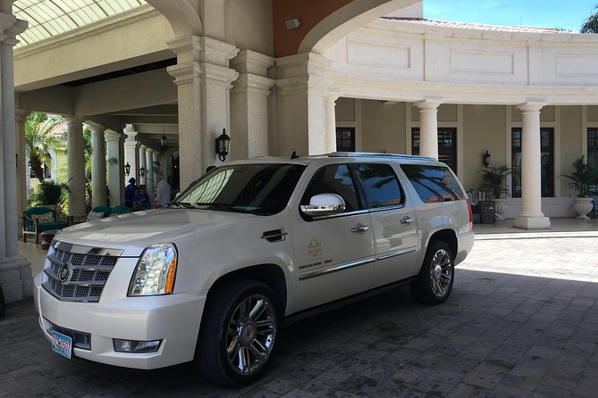 Exclusive Transportation and Tours (Round Trip) - Overview of the Service