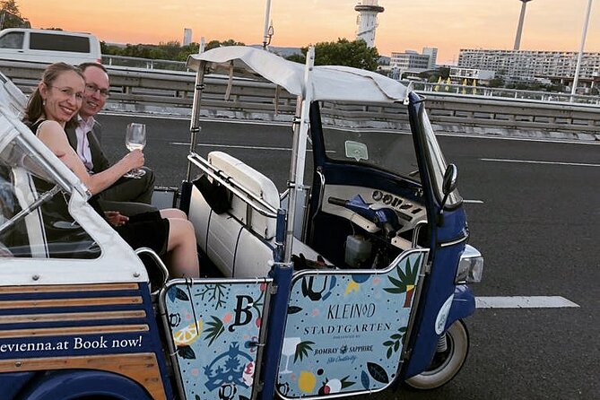 Exclusive VIP Top 10 Tour Vienna in Tuk Tuk - Complimentary Inclusions