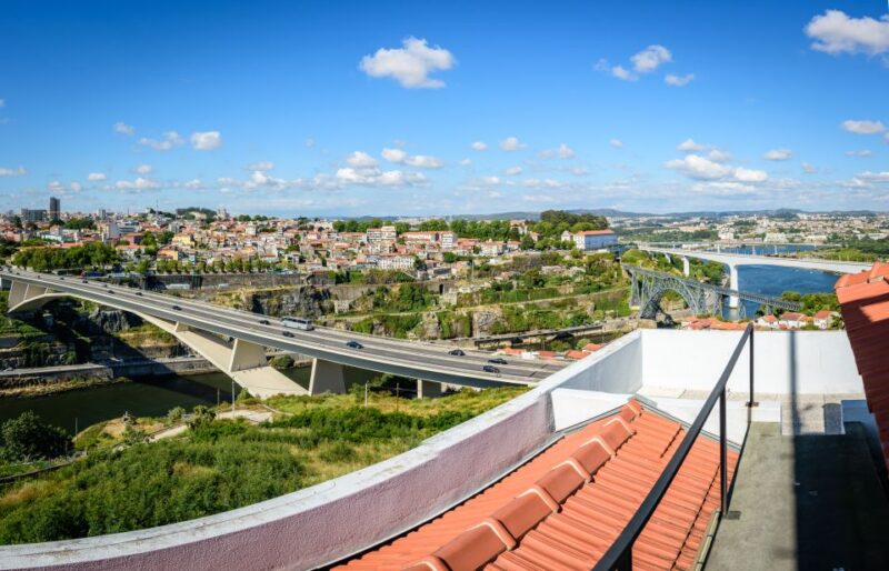 Exclusive Visit to the Geophysical Institute of Porto - Educational Experience