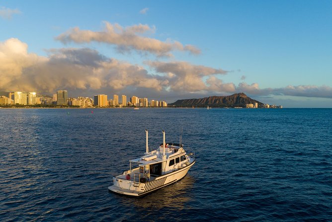Exclusive Waikiki Boat Tour - Attentive Crew and Commentary
