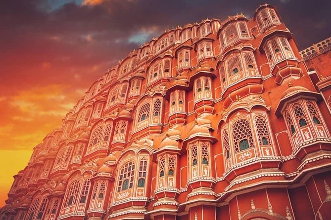 Exclusive Women Special : Guided Jaipur Tour With Entry & Lunch - Discover Jaipurs Wonders