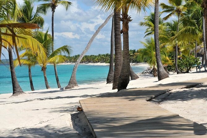 Exclusive Yacht Rental in Punta Cana - Accessibility and Participation