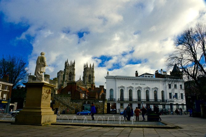 Exclusive York - Private Personally-Designed Walking Tour - Wheelchair and Stroller Accessible