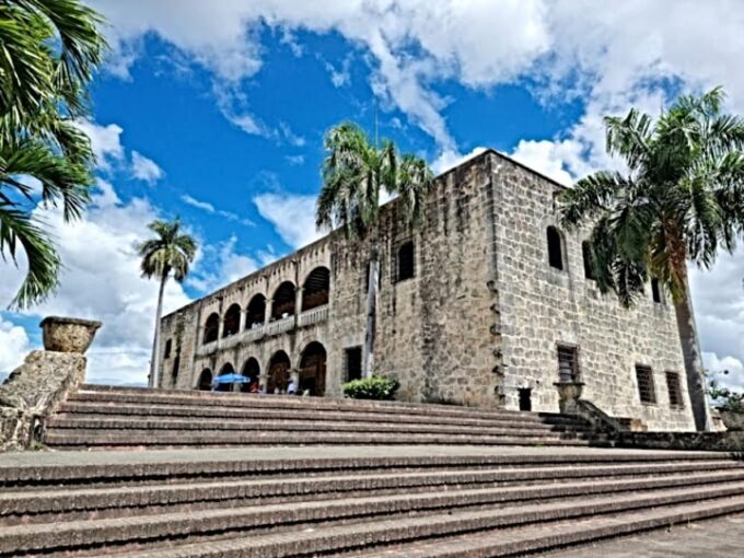 Excursion: Colonial City, Colón Lighthouse and 3 Eyes Park - Customer Reviews