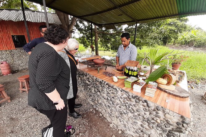 Excursion Day to Cocoa Farm From Guayaquil - Lunch and Tasting Experience