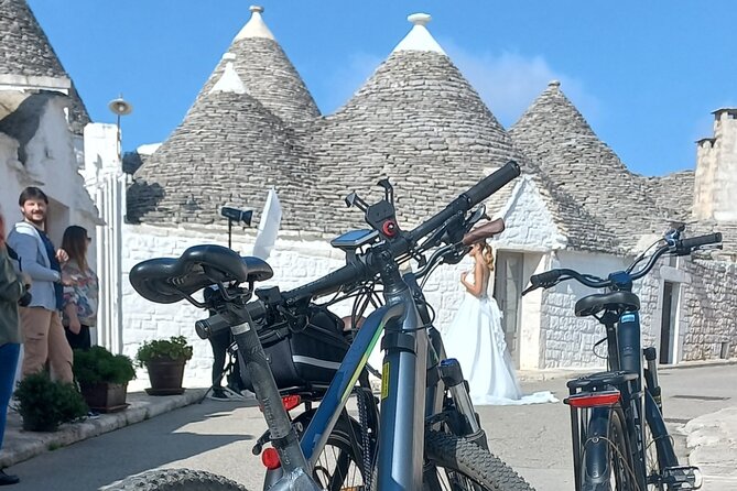 Excursion Electric Bike Villages of Apulia - Experience Itria Valley