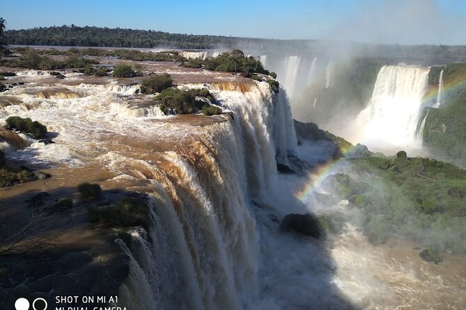 Excursion to Both Sides of Iguaçu Falls on the Same Day. - Key Points