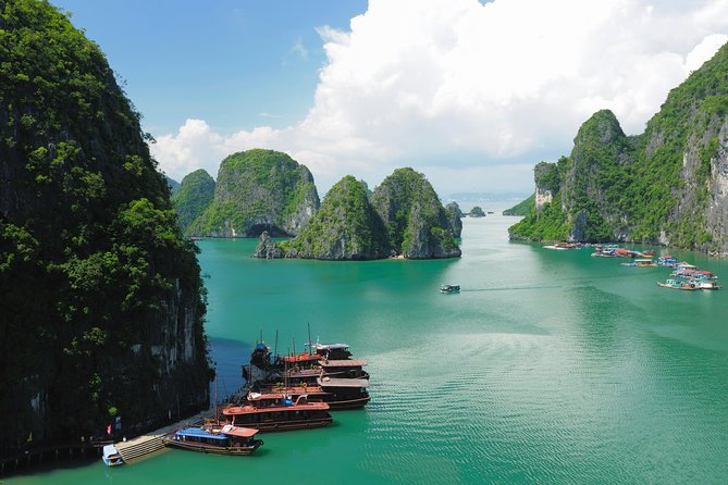 Excursion to Ha Long Bay With Titop Island and Kayaking in Luon Cave - Boat Trip and Sightseeing