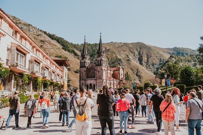 Excursion to Lakes of Covadonga and Cangas De Onís From Gijón - Traveler Reviews and Feedback
