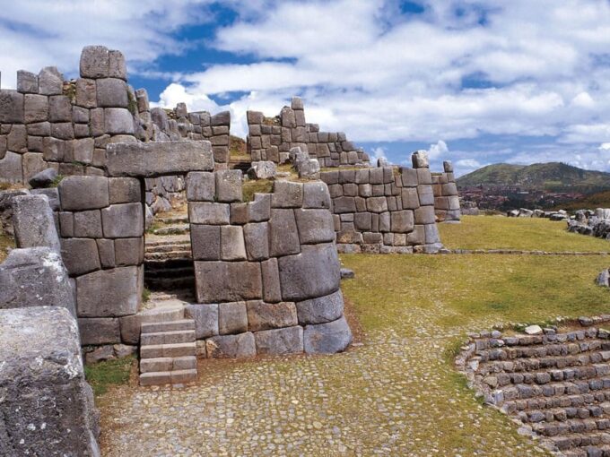 Excursion to Machu Picchu and Rainbow Mountain (2D/1N) - Flexible Travel Plans
