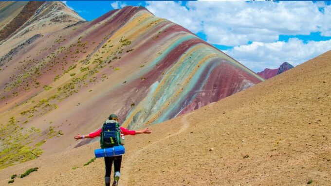 Excursion to Machu Picchu and Rainbow Mountain (2D/1N) - Expert Bilingual Guidance
