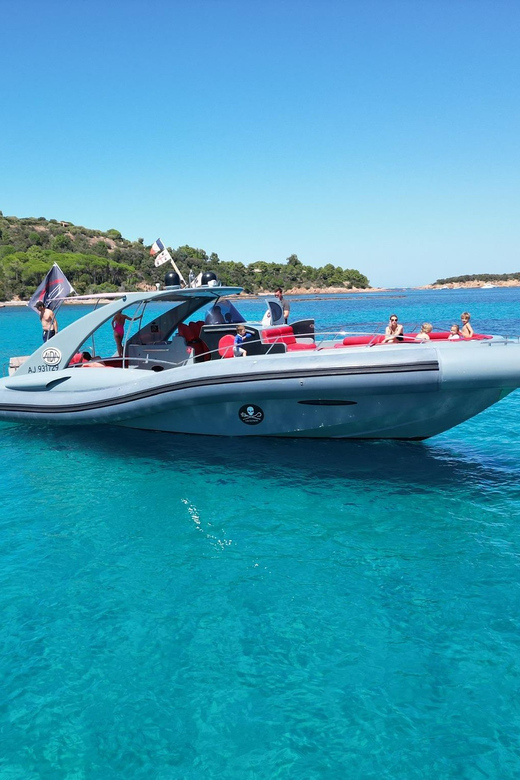 Excursion to Maddalena on an Opera 53 - Food and Drink Options