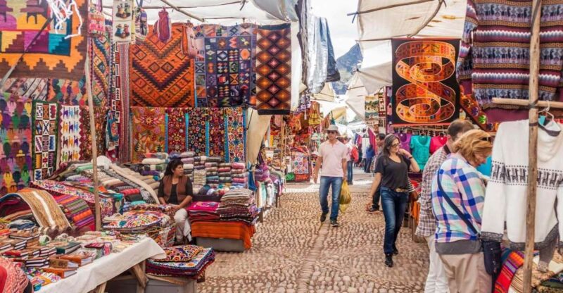 Excursion to the Sacred Valley and Machu Picchu 2 Days/1Nigh - Day 1 Itinerary