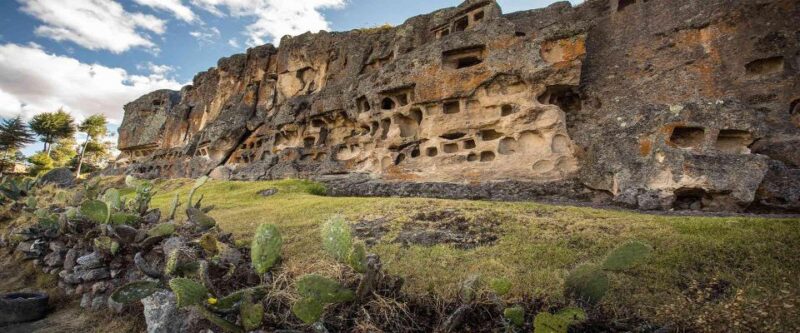 Excursion to the Ventanillas De Otuzco and Tres Molinos Farm - Transportation and Guide