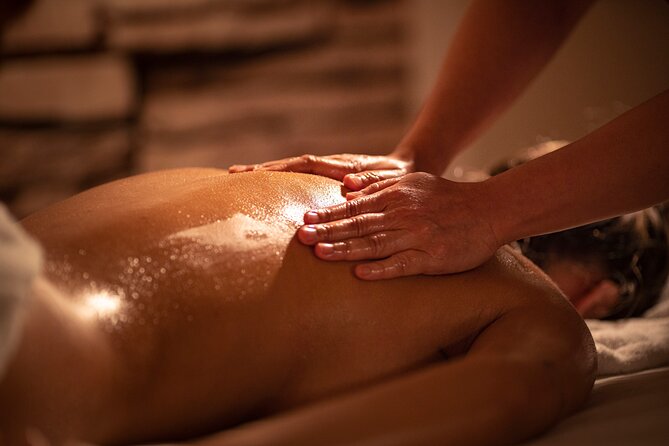 Exfoliating and Moisturizing Body Treatment of 60 Min in THAI MASSAGE ALURA - Related Spa and Cultural Experiences