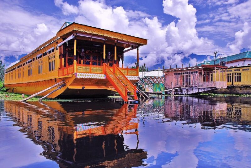 Exotic Kashmir With Gulmarg 6N-7D - Inclusions and Exclusions