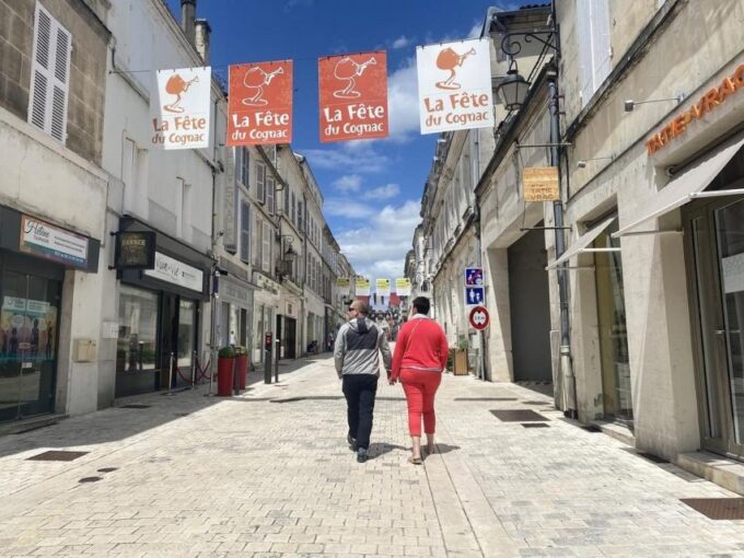 Expedition Cognac: a City Adventure at Your Own Pace - Frequently Asked Questions