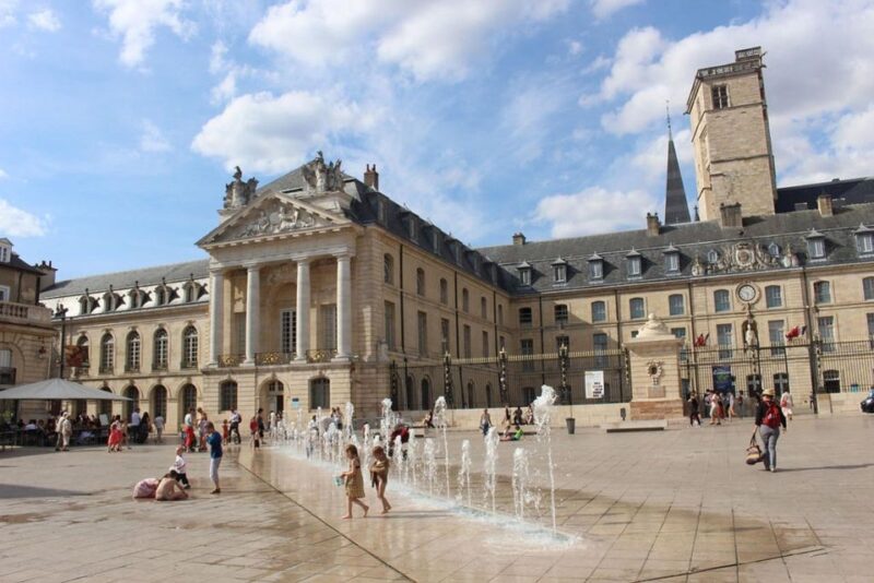 Expedition Dijon: a City Adventure at Your Own Pace - Highlights